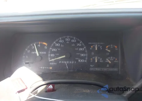 1995 GMC Sierra C1500 z USA, uszkodzony, nr VIN 2GTEC19Z0S1520436